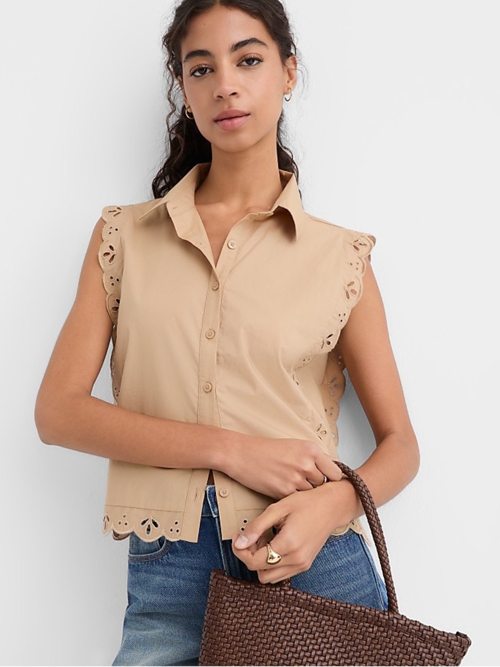 Loft eyelet poplin Sleeveless Scallop Button-Front Top - camel